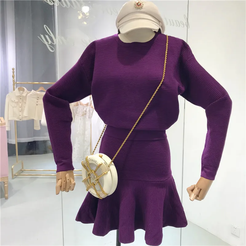 Женский вязаный костюм ALPHALMODA Однотонный свитер с длинными рукавами и юбка