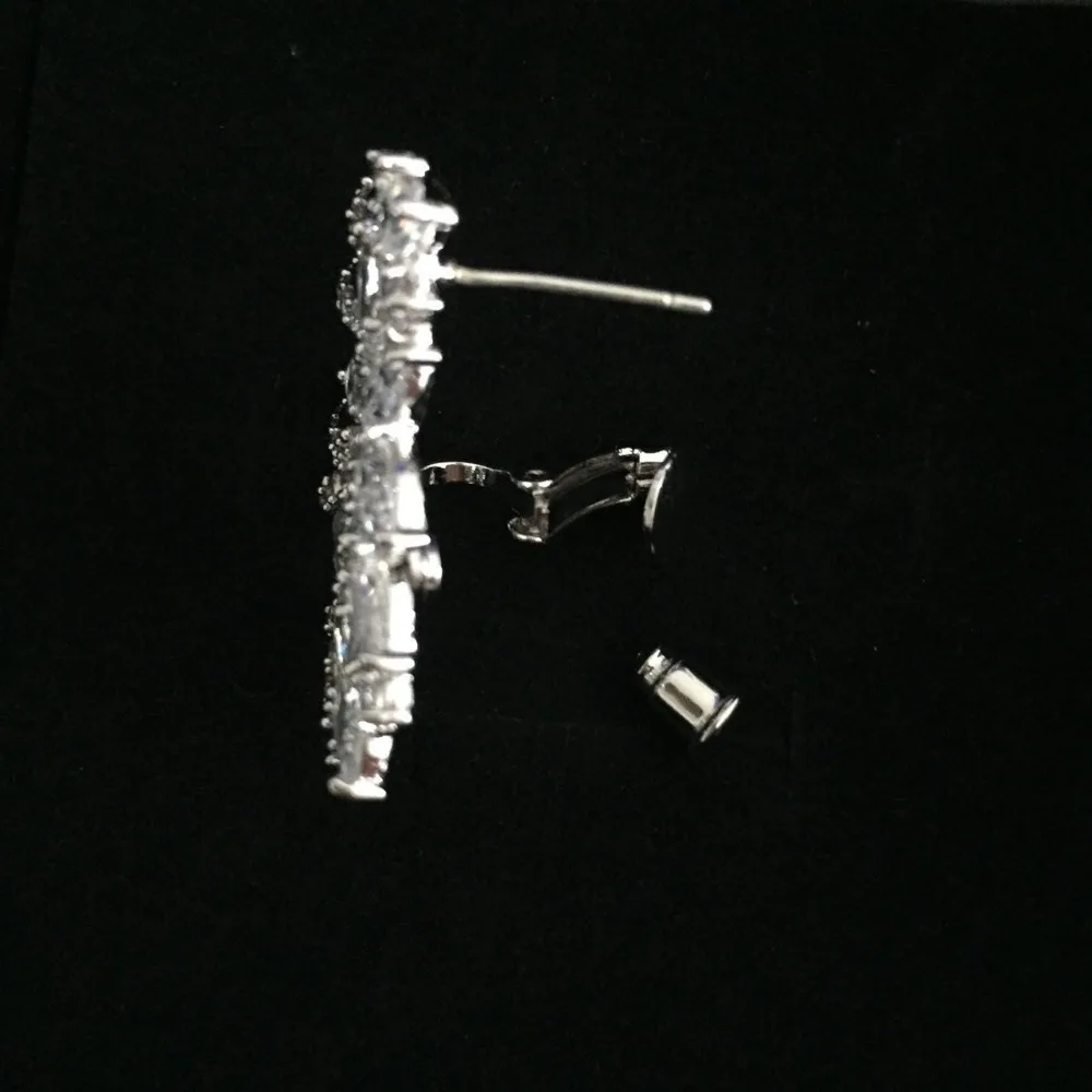 Женские серьги гвоздики в форме паука с фианитом|fashion stud earrings|stud earringsearrings ear |