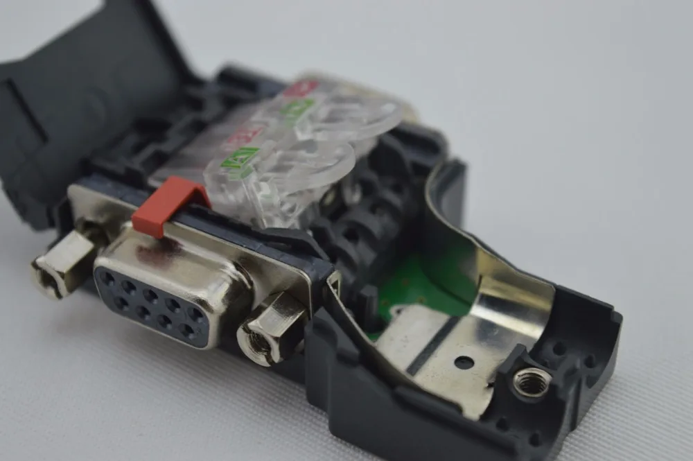 6ES7972 0BB52 0XA0 S7 300 SIMATIC DP соединитель PROFIBUS оригинальные продукты (6ES7972 0XA0) быстрая