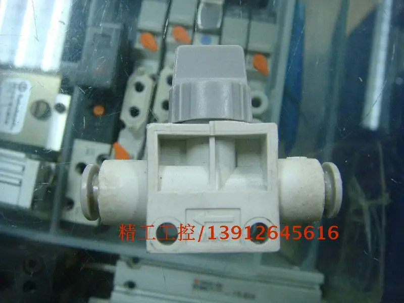

[SA] Positive! SMC original second-hand manual valve VHK2-06F-06F real shot more than and 80 physical --10PCS/LOT