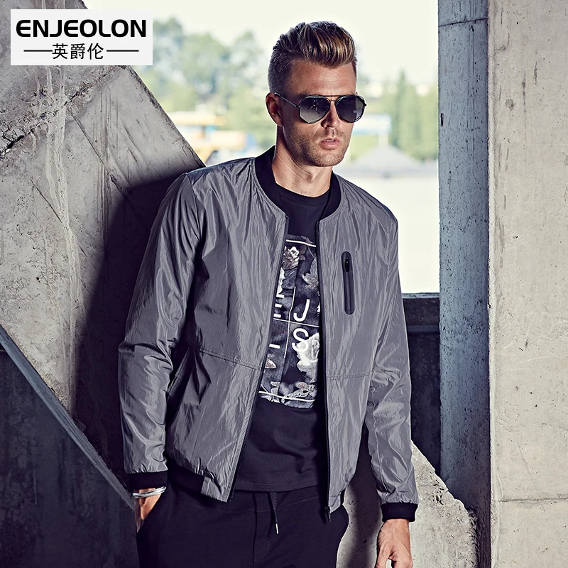 Мужская ветровка Enjeolon черная однотонная куртка с воротником стойкой модель WT0223