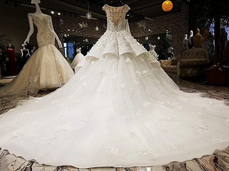 LS64451 свадебное платье кружевные цветыроскошный пушистый бальное платье роскошные колпачки с рукавами супер большой юбки отбортовывать аппликации реальные картины показать свадебное платье с поездом