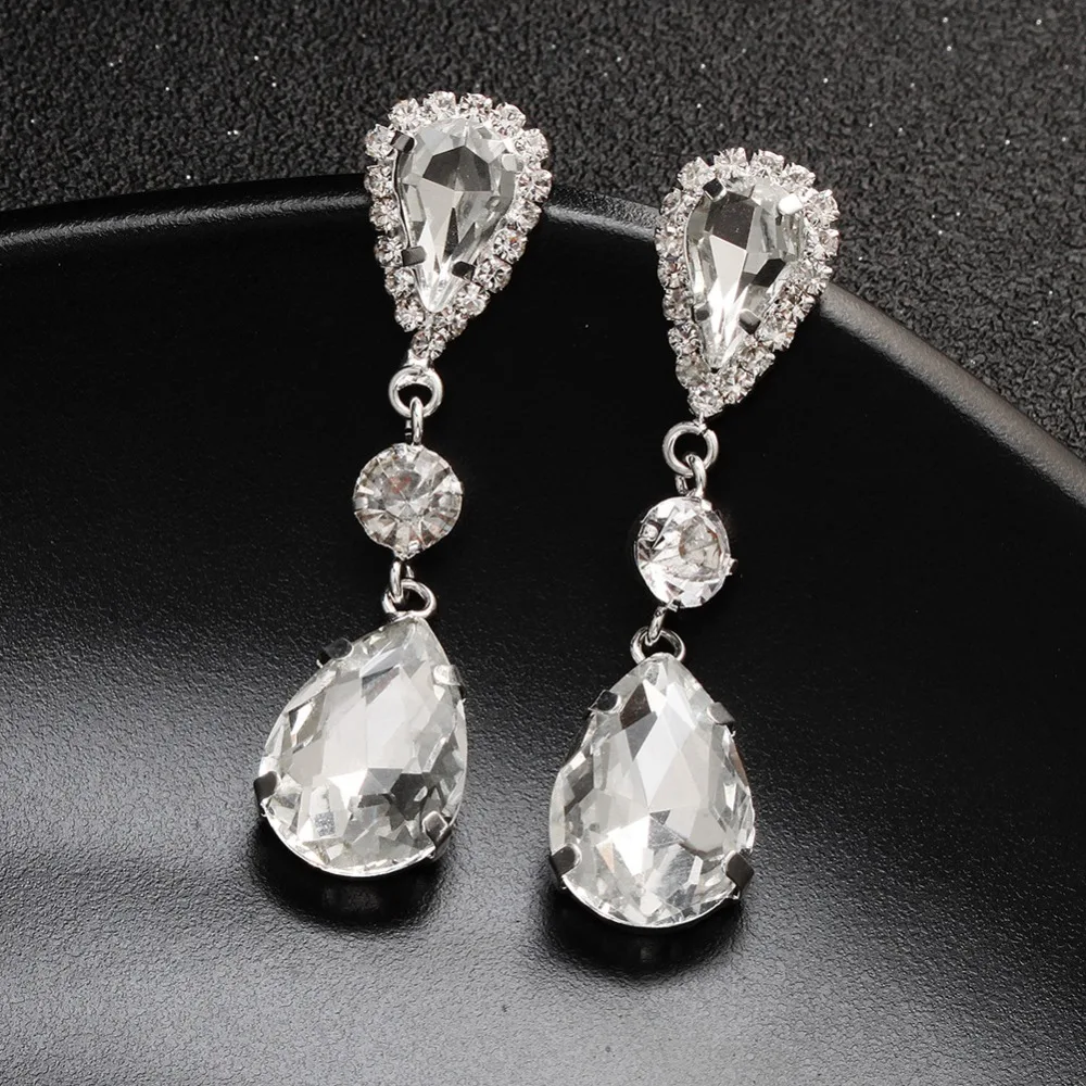 

Fahion Long Drop Rhinestone Elegant Bridal Wedding Pageant Statement Rhienstone Post Earrings