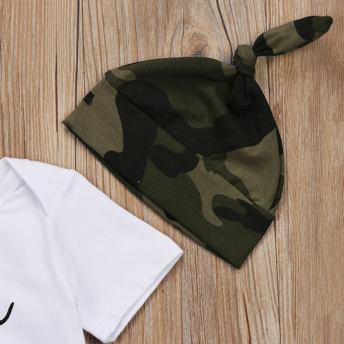 3Pcs Summer Newborn Baby Boy Casual Outfits Short Sleeve O-neck Tops Cotton Romper+Camouflage Pants Hat Set 3PCS |