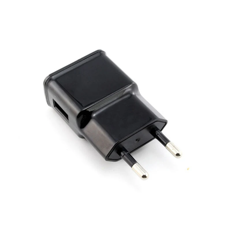 Сетевое зарядное usb устройство с вилкой европейского стандарта портативное для