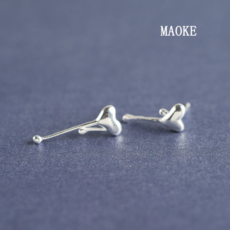

Promotions Fashion Creative Asymmetry Love 925 White Fungus Nails Simple Fashion Jewelry for Women's Fashion Gifts