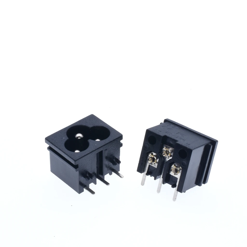 IEC320 C6 3-контактный переменного тока Мощность штекер входное гнездо 250V 2.5A черный