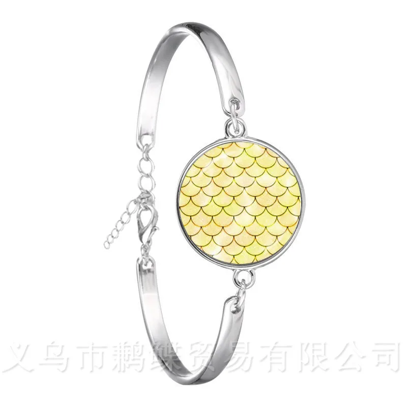 

2018 New Handmade Glass Dome Bracelet Mermaid Fish Scale Pattern Fashion Trendy Bangle For Women Men Gift