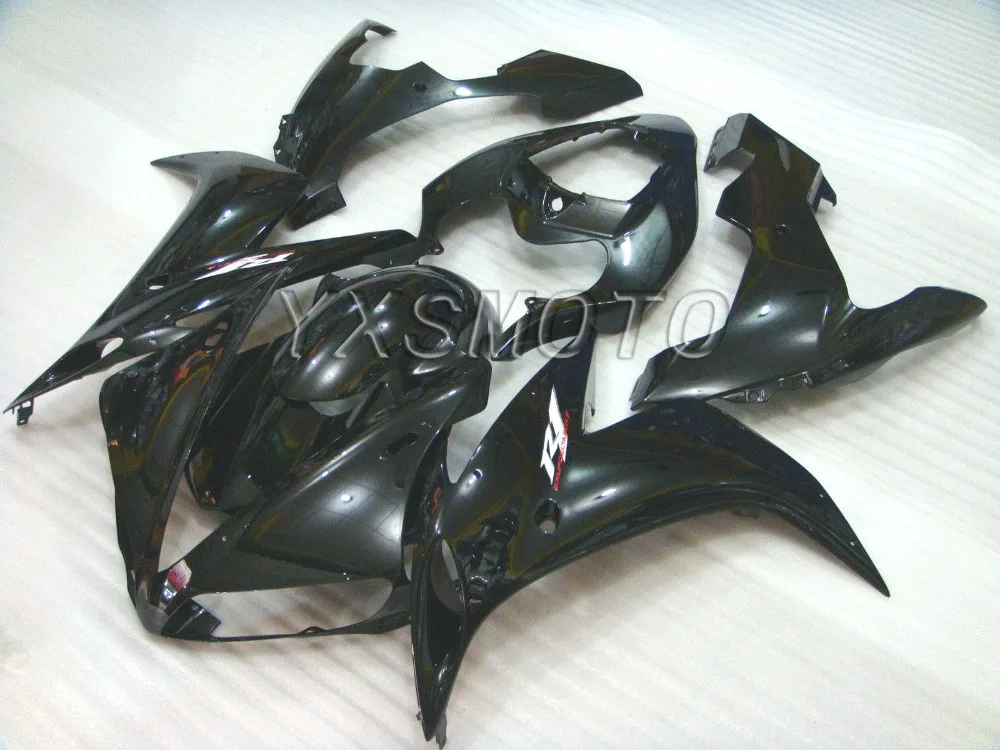 

Injection Mold Template Suitable for Yamaha YZF R1 fairing 2004 2005 2006 Black and red and blue fairing kit