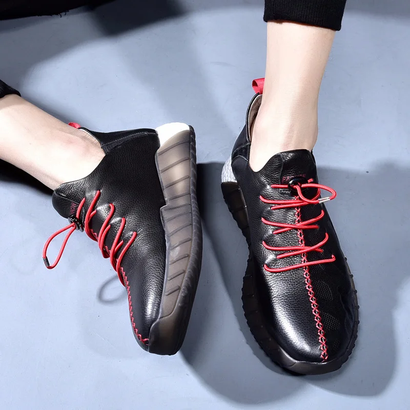 Мужские кроссовки из натуральной кожи на шнуровке |