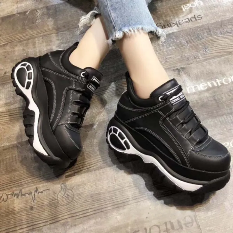 

New women's boots fashion retro high-top Height increasing Spring autumn thick-soled sell well Leather casual sports women shoes
