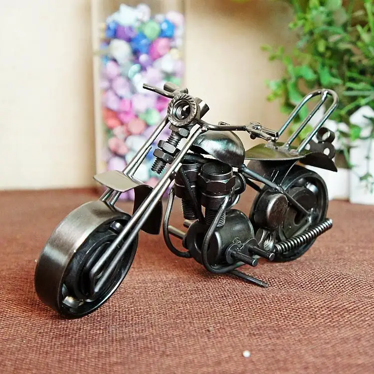 Литые под давлением игрушечные транспортные средства винтажный Бэтмобиль крутой металлический мотоцикл размер М Модель современный европейский стиль игрушки для мальчиков хобби подарок для семьи - Цвет: M127C