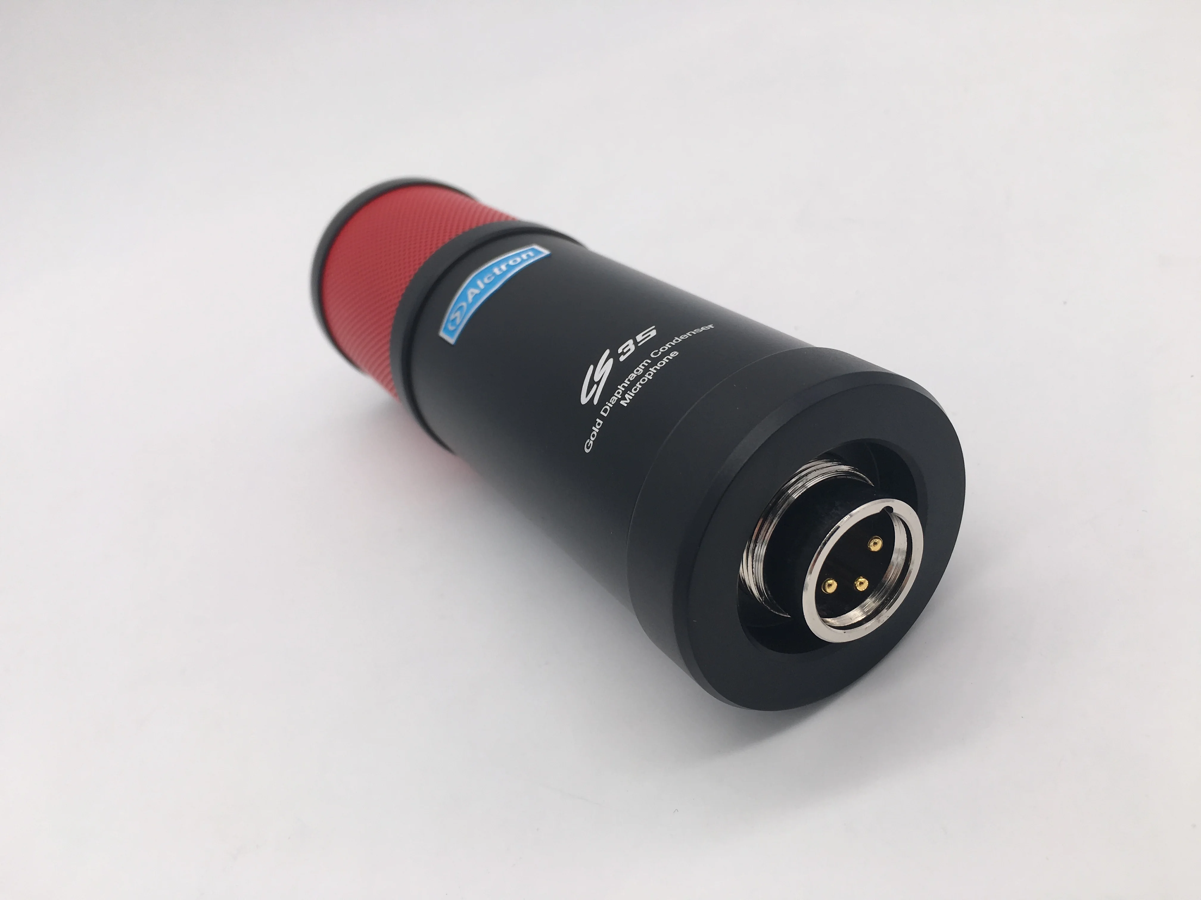 Профессиональный конденсаторный микрофон Alctron CS35 для сценических представлений