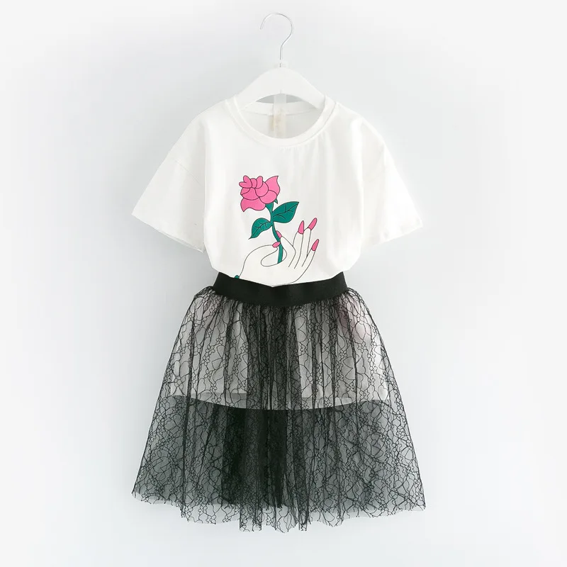 Комплект одежды для девочек летняя футболка с розами и кружевная юбка комплект