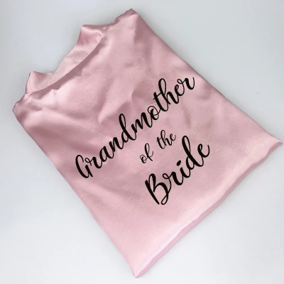 pink grandmother bri C& Fung, новинка, халат для невесты, подружки невесты, с белыми черными буквами, для мамы, сестры невесты, свадебный подарок, халат, кимоно, атласные халаты - Цвет: pink grandmother bri