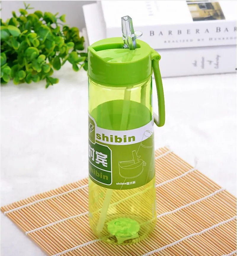 BPA Free Спортивная бутылка для воды с откидной соломой спортзала йоги гольфа