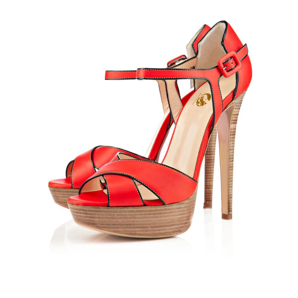 Оригинальные стильные женские босоножки Intention с открытым носком на тонком