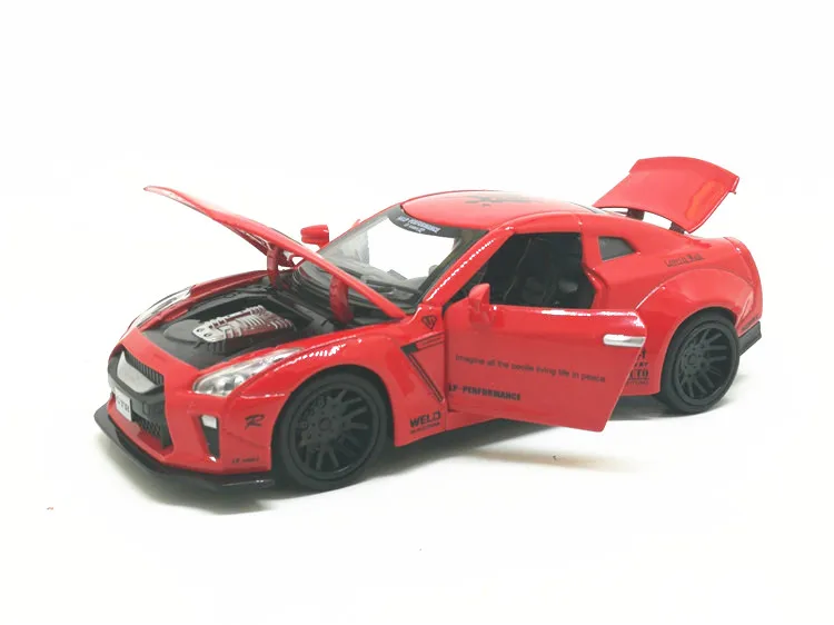 1:32 моделирование Nissan GTR соревнование сплава автомобиля модельная форма-литье игрушечный автомобиль детская откатная вспышка супер-бегущая машина игрушка