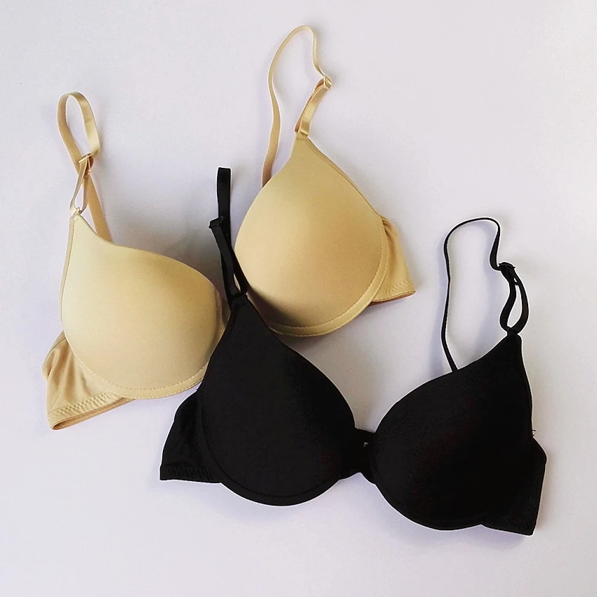 Женский комфортный бюстгальтер на косточках с эффектом пуш-ап гладкое нижнее