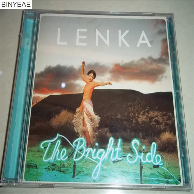 2018 Новое поступление новый ПВХ Smok Alien Avril Lavigne Marsha Binyeae novo Cd Selo: Lenka O Lado Brilhante Do Disco [frete