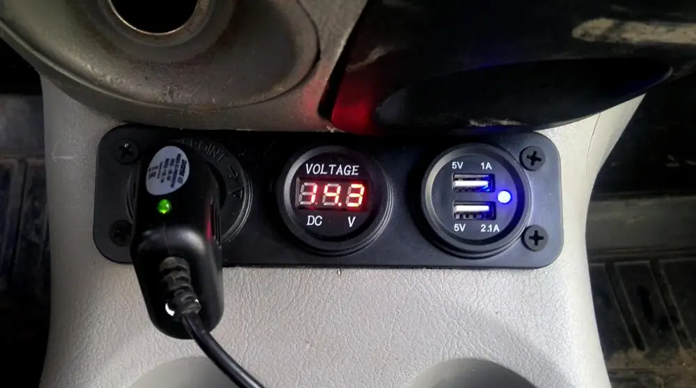 Auto USB Автомобильное Авто-прикуриватели разъем ATV мотоцикл usb Авто-прикуриватели Гнездо Адаптера Сплиттер Напряжение диагностировать Дисплей