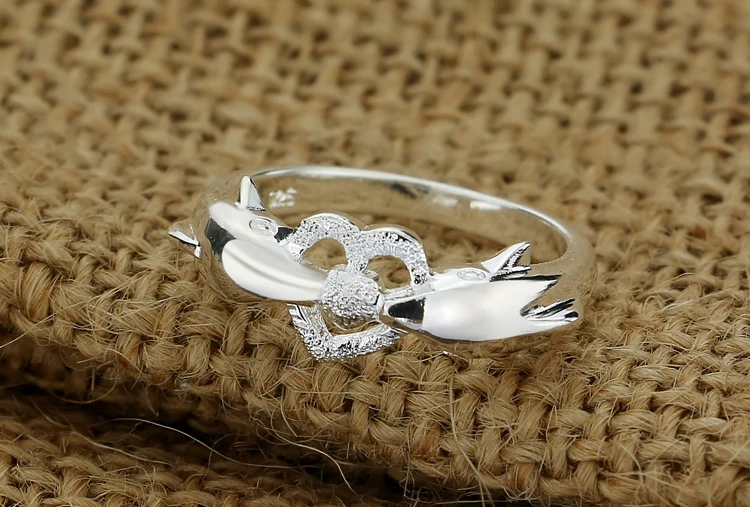 Женское кольцо Sweet kiss the dolphin простое однотонное из стерлингового серебра 925 пробы