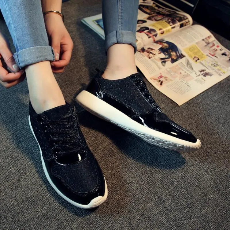 Новые модели со звездами сезон весна-осень повседневная женская обувь