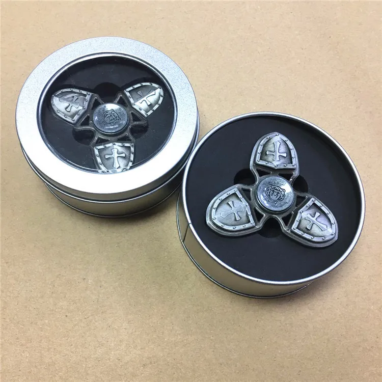 Прохладный spinner Лидер продаж цвета: золотистый серебристый детский подарок