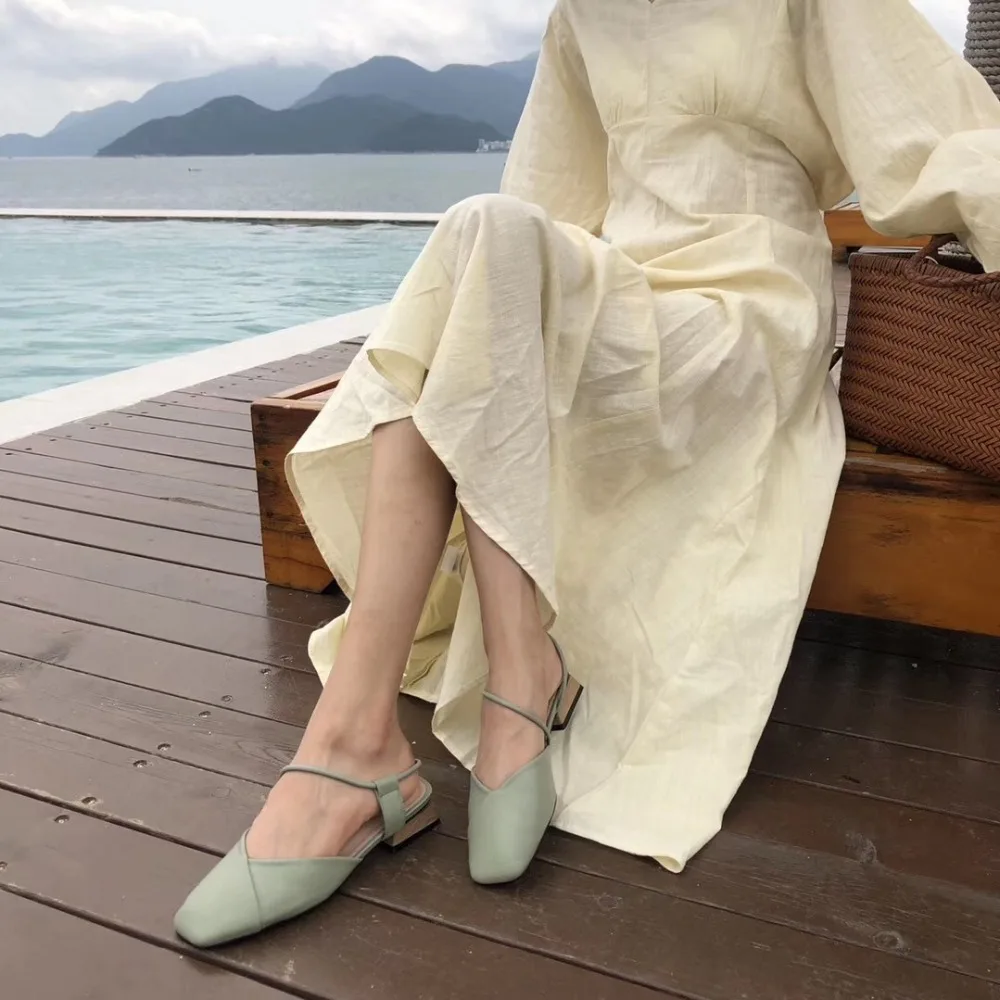 Не сужающийся к низу каблук slip on пляжные сандалии femme чистый с квадратным носком