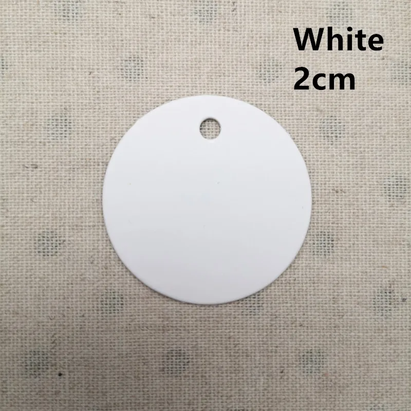 White 2 cm(mini) 100 шт крафт несколько размеров бумажные бирки круглые багажные банкноты свадебные пригласительные карты Пустые Подарочные ценники бирки Рождественский Декор - Цвет: White 2 cm(mini)