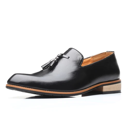 Черный Men Dress Shoes Gentlemen British style Paty Leather Wedding Shoes Men Flats Leather Oxfords Formal Shoes - Цвет: Черный