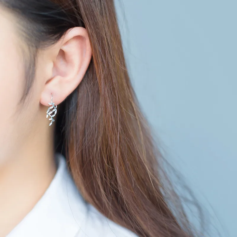 

PONYKISS Romantic S925 Sterling Silver Chic Trendy Style Leaf Stud Earrings Women Charm Accessories Gift Birthday Party Gift