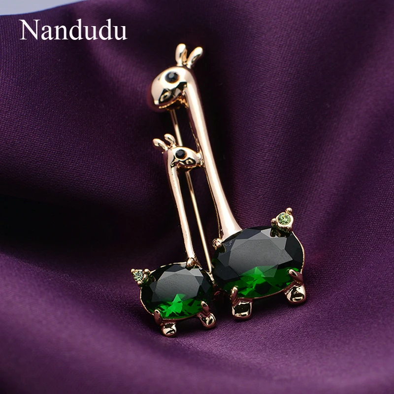 Nandudu зеленый кубический цирконий Брошь булавка животное жираф сладкий мать