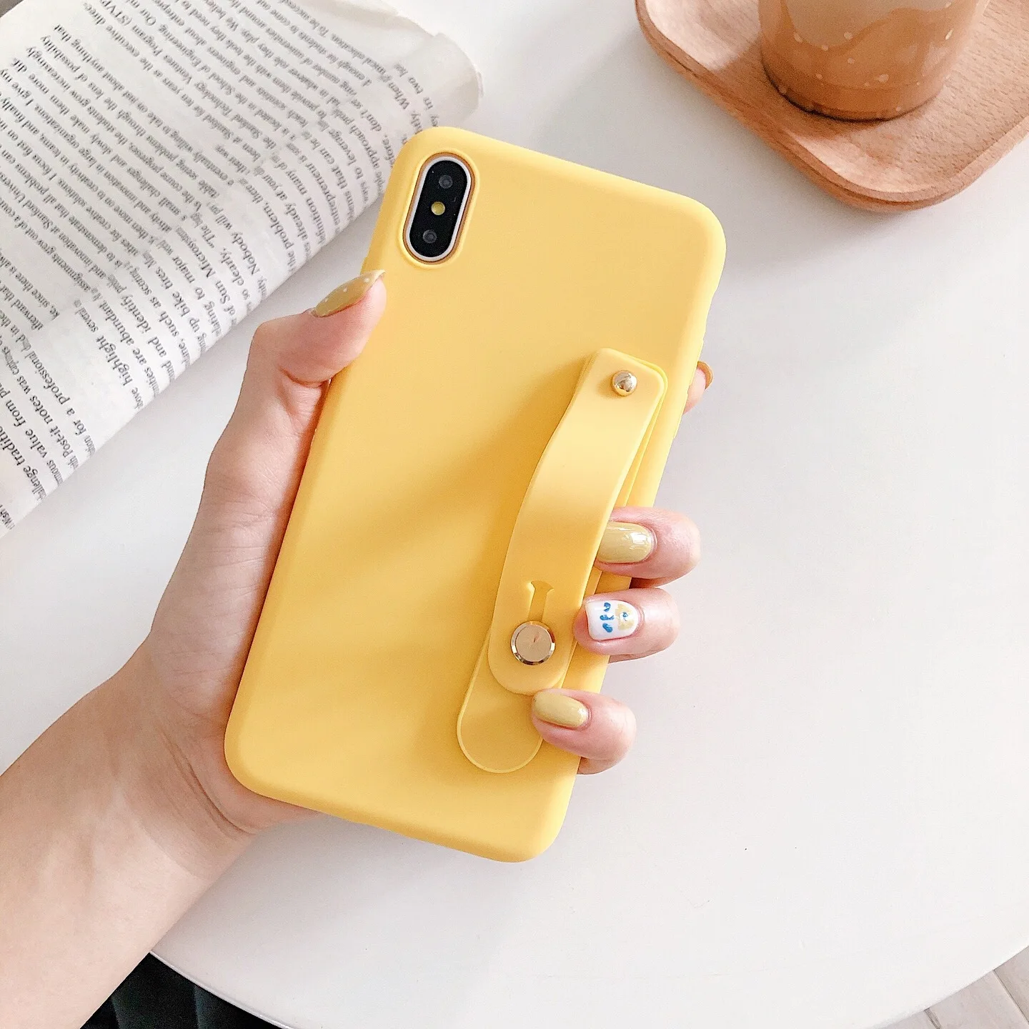 Solid Color Wrist Strap Phone Case for iPhone 6 6S 7 8 Plus X XS XR Max Silicone Matte Utra-slim Cases Protective Cover Coque |