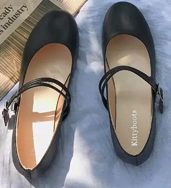 Черный Туфли mary janes на плоской подошве в стиле ретро с круглым носком; Женские однотонные повседневные лоферы с пряжкой; удобные нескользящие сандалии на мягкой подошве; zapatos - Цвет: Черный