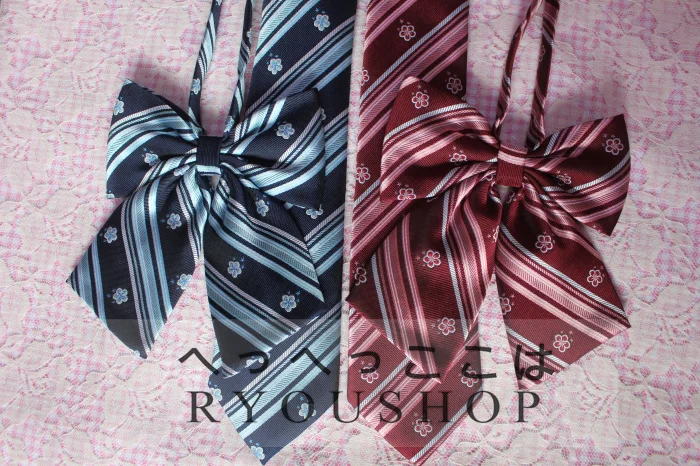 Милый галстук-бабочка унисекс с вышивкой сакуры в стиле преппи для школьниц и