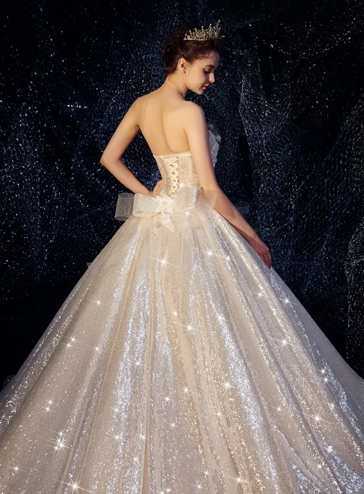 Бальное платье Vivian's Bridal блестящее звездное небесное с бантом вуаль свадебное