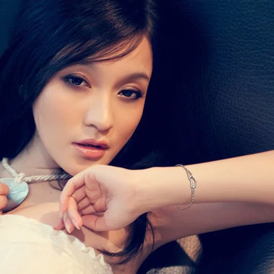 Sereqi Femme Bijoux серебристый цвет двойной Цепи Pulseira feminina теплые сердца Браслеты модные