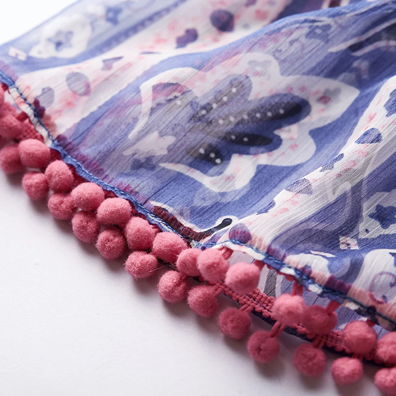 

ARTKA 2019 Summer Women Chiffon Dress High Waist Print V-Neck Elegant Dresses For Women Back Hollow Out Design Dresses LA11790X