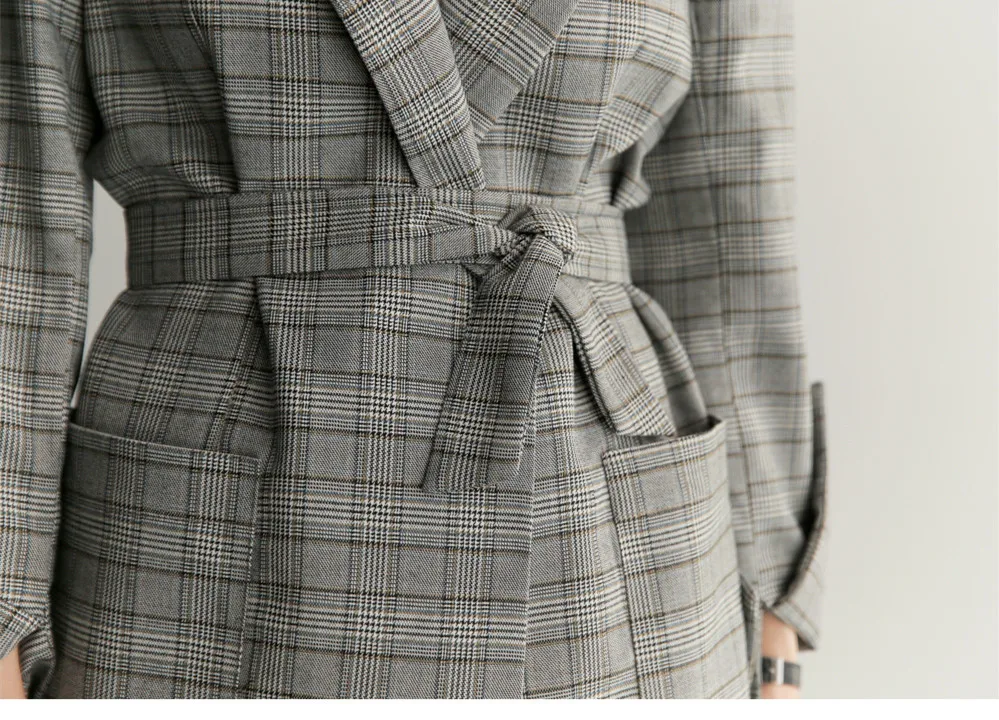 Женский офисный блейзер в клетку Серый с длинным рукавом и поясом бантом
