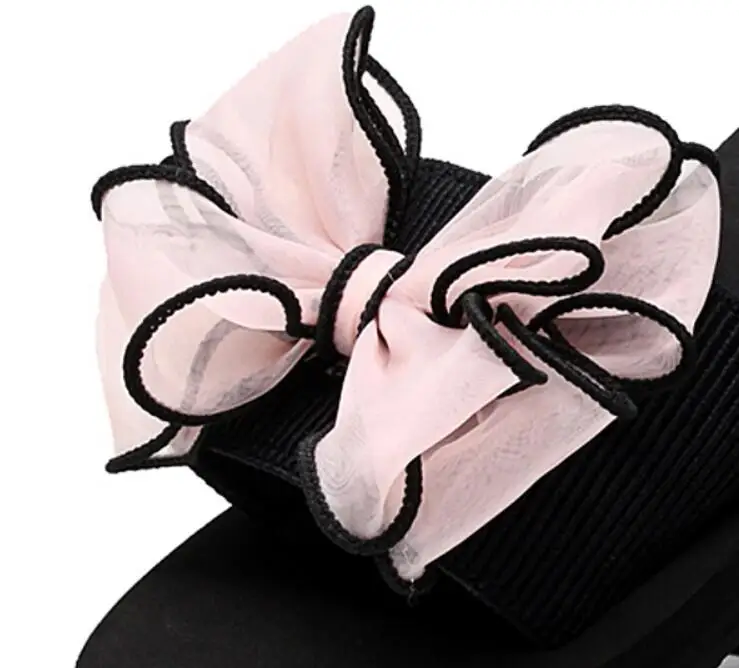 С бантом Женские сандалии шлепанцы 2017 Летние босоножки с бахромой на плоской