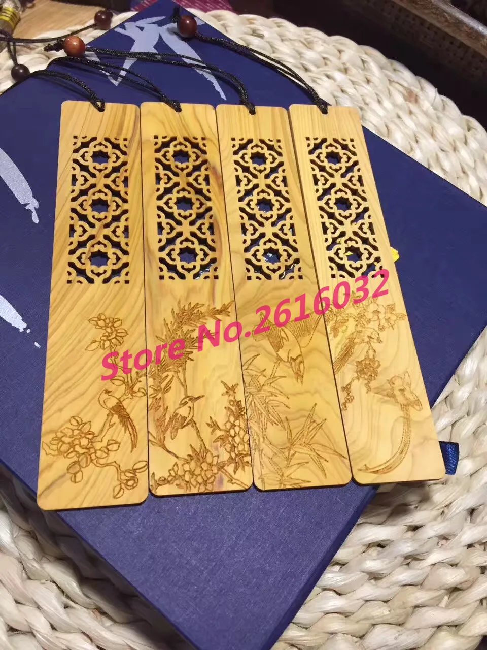 Wood engraving bookmarks birds flowers grass thin slices of wood desktop home decorations ornaments. | Дом и сад