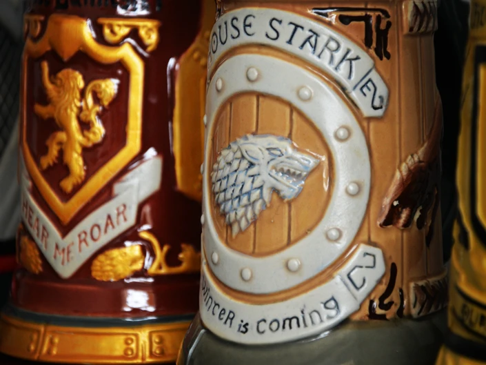 Игра престолов HBO дом Старков lannister зимние близится к истечению стакан для пива