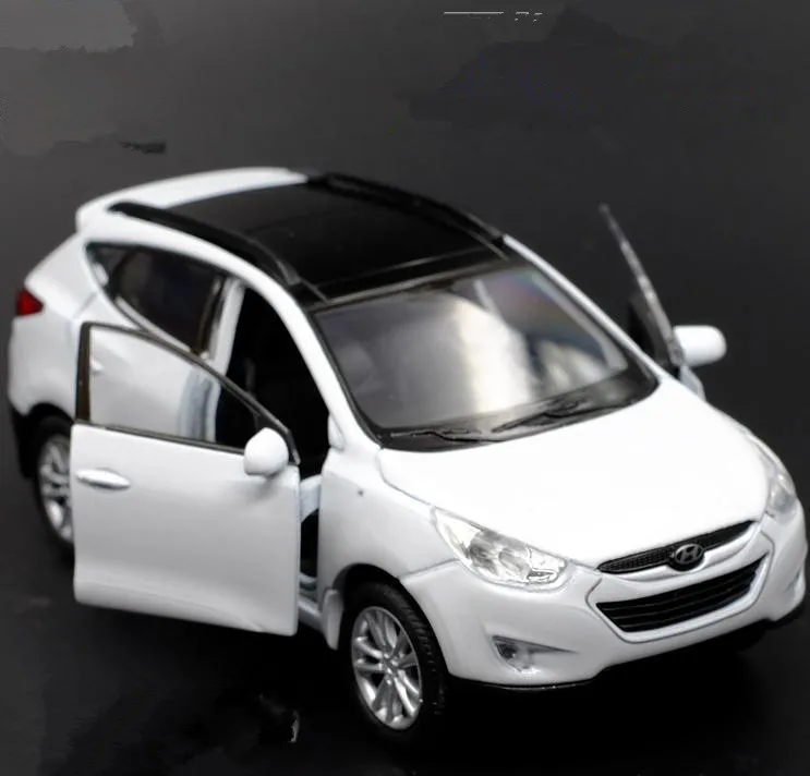 Игрушечная модель модели Tucson ix35 масштаб 1: 36 металлическая автомобиля 2