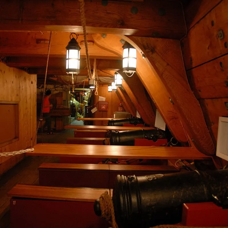 Высококачественные светодиодные лампы BA15d 12/24 В переменного тока/10 Вт