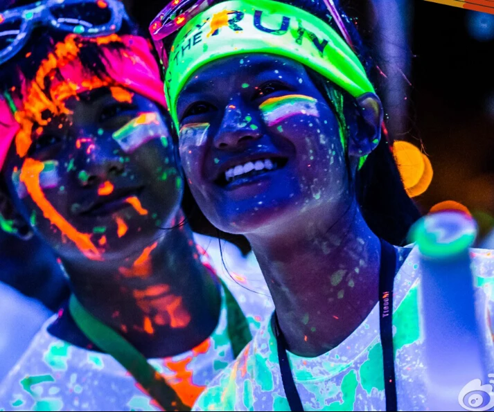 Жидкое светящееся покрытие на водной основе 20 г 13 цветов супер яркая