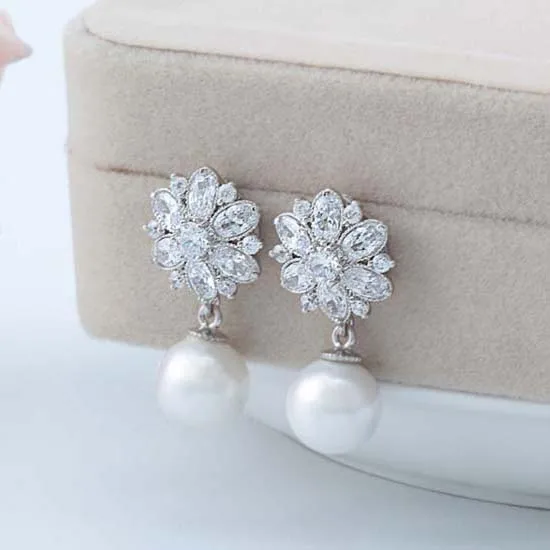 Женские серьги в виде ЛЕДЯНОГО ЦВЕТКА жемчужные снежинки|pearl pearls|earrings pearlearring flower