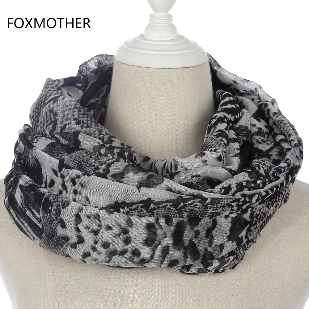 FOXMOTHER новые модные женские зимние черные змея, крокодил шарфы шаль-снуд платок женский шарф подарки для дам