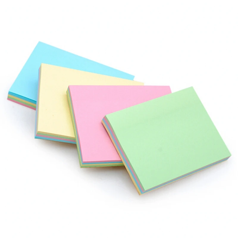 Клейкая бумага для записей 100 листов цветные офисные и школьные принадлежности 3*4