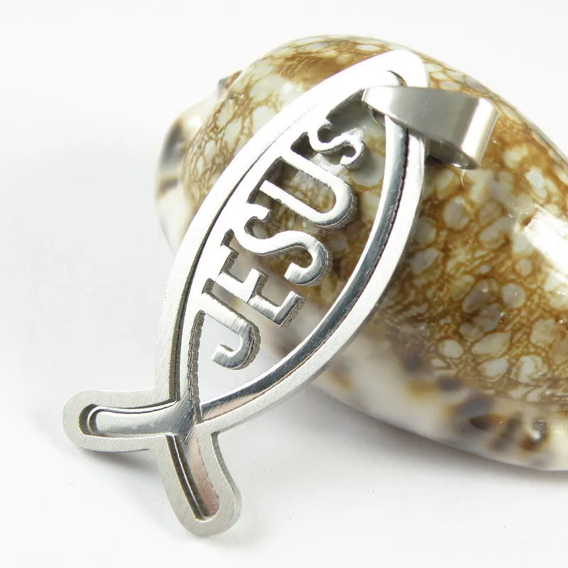 

Free Shipping With Chain Fashion Jesus Fish Tag Line Cutting Stainless Steel Pendant Wholesale 316 Piece Titanium Steel Movable